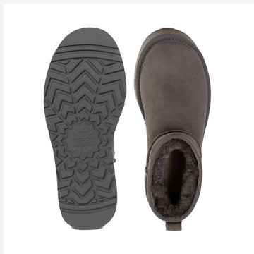 UGG Platform Classic Mini Boots